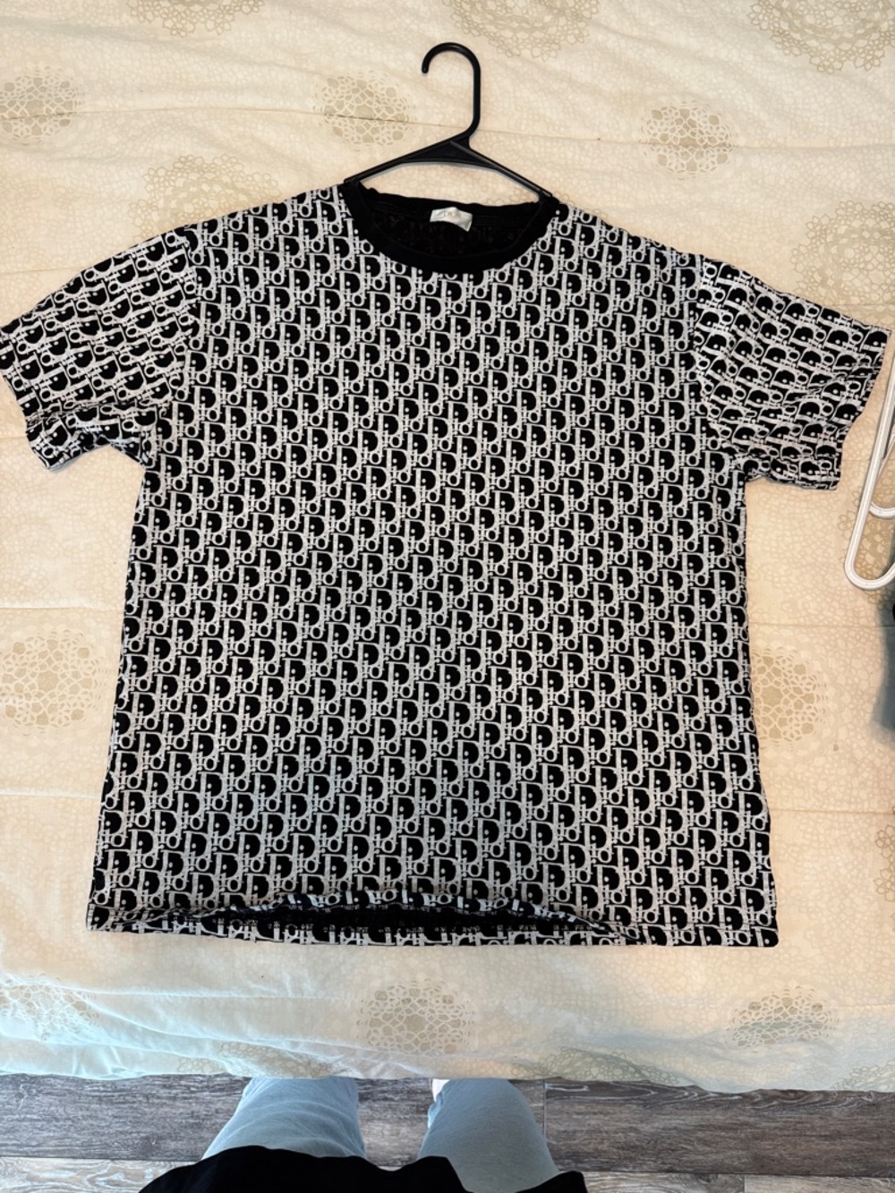Dior Black and White Logo Short Sleeve Tee - Picture 4 of 4